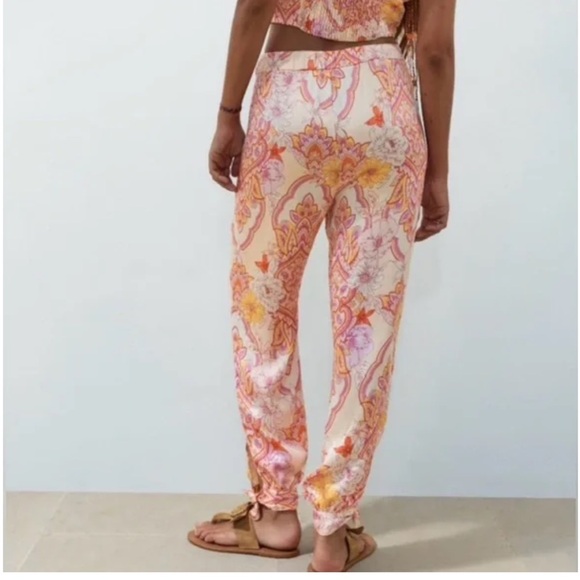 Zara The Sasha Pink Orange Satin Printed Tapered Tie Hem
Pants size S - Picture 4 of 8